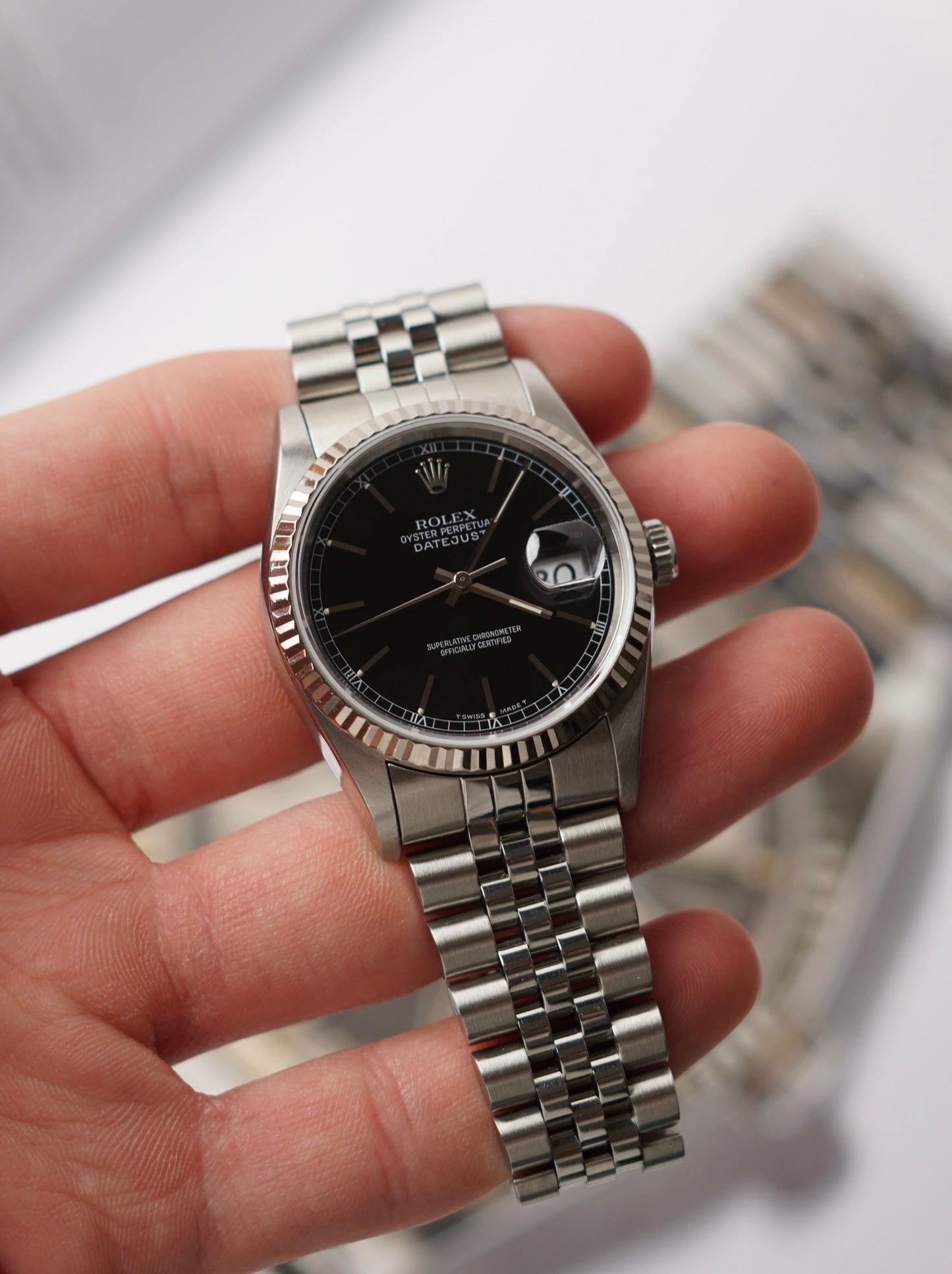 Rolex Datejust 16234 36mm Cadran Noir Chemin de Fer