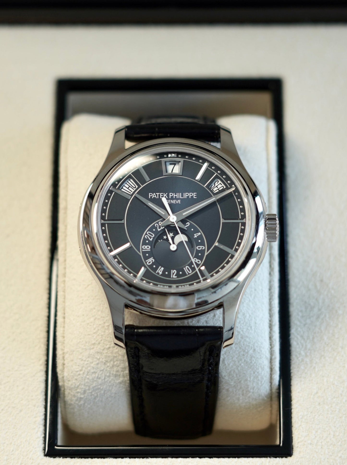 Patek Philippe Annual Calendar réf. 5205G