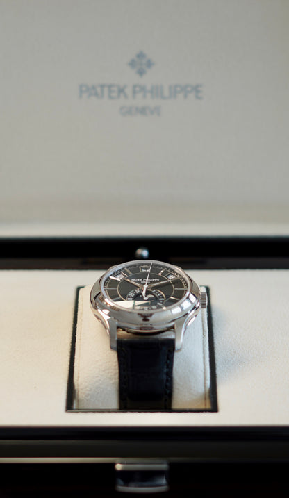 Patek Philippe Annual Calendar réf. 5205G