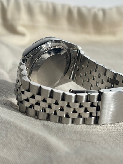 Rolex Datejust 16234 36mm Cadran Noir Chemin de Fer