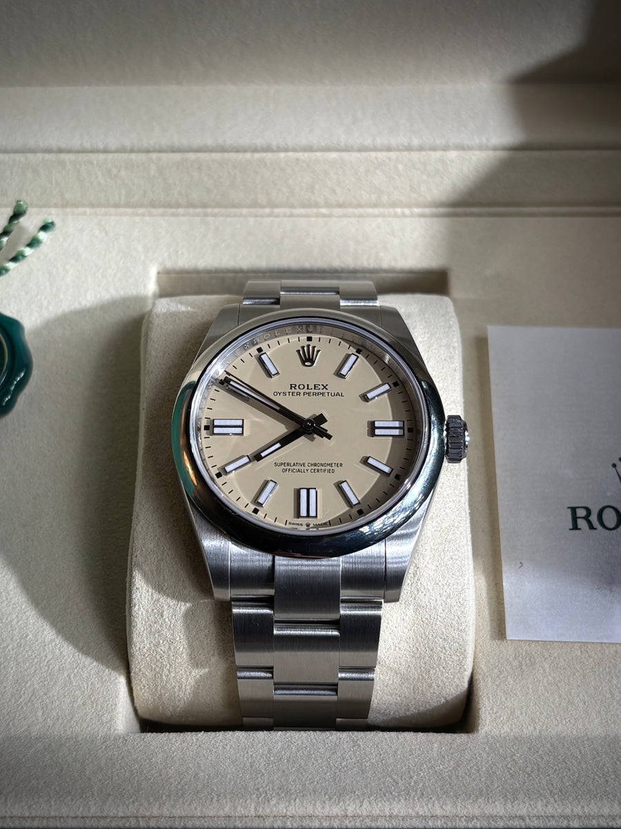 Rolex Oyster Perpetual réf. 134300, 41 mm