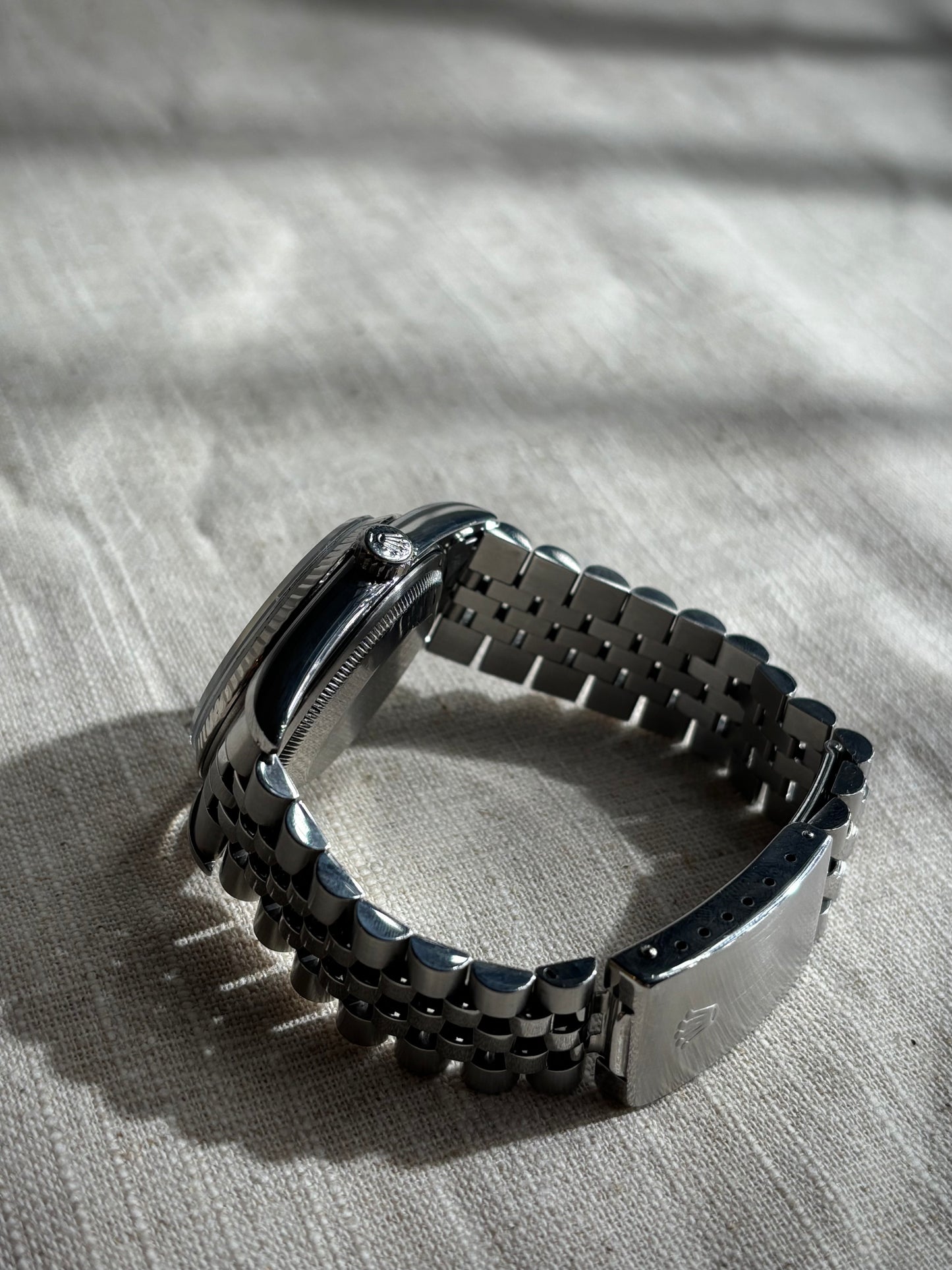 Rolex Date Just 16234 Chemin de fer