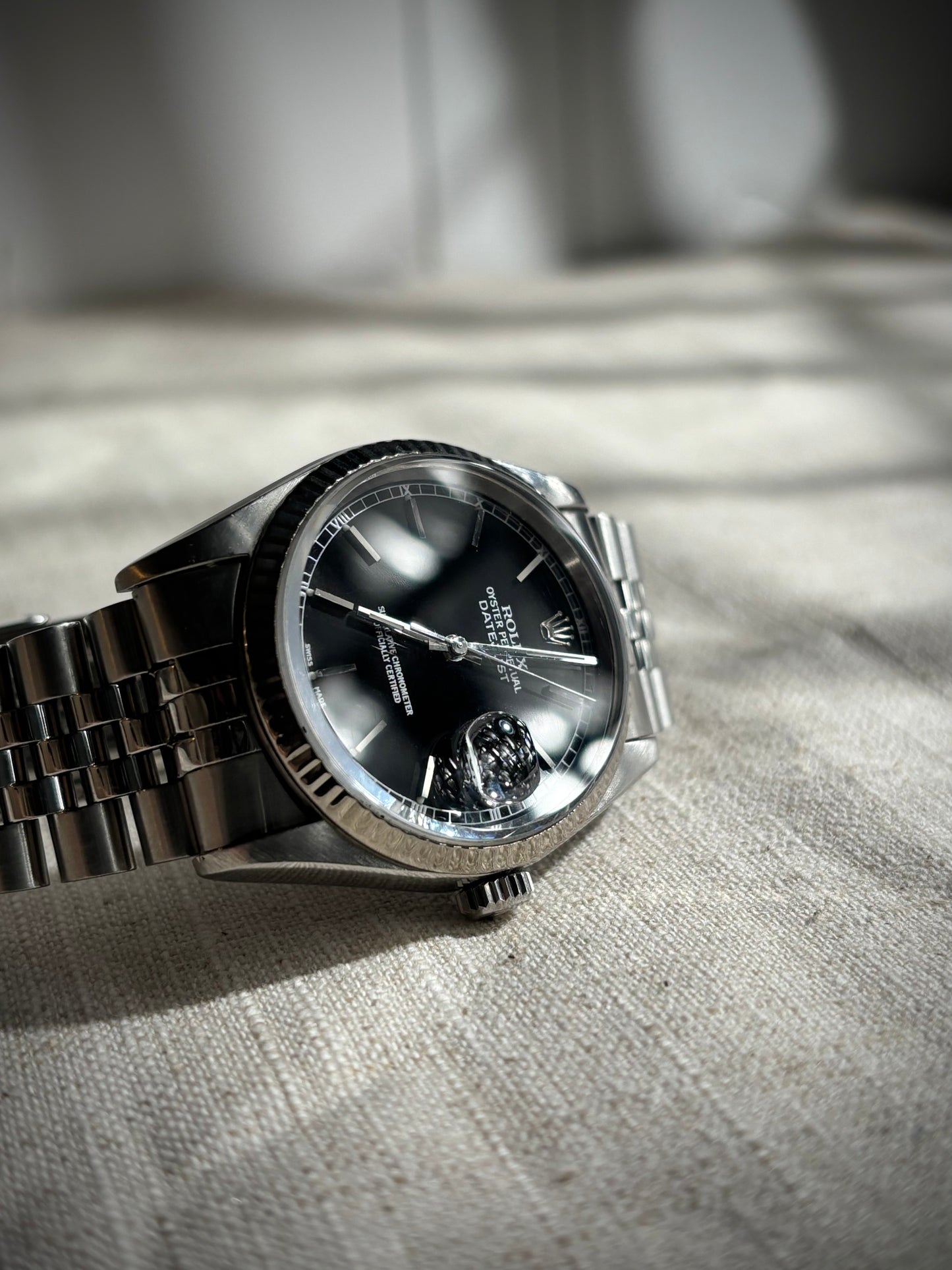 Rolex Date Just 16234 Chemin de fer